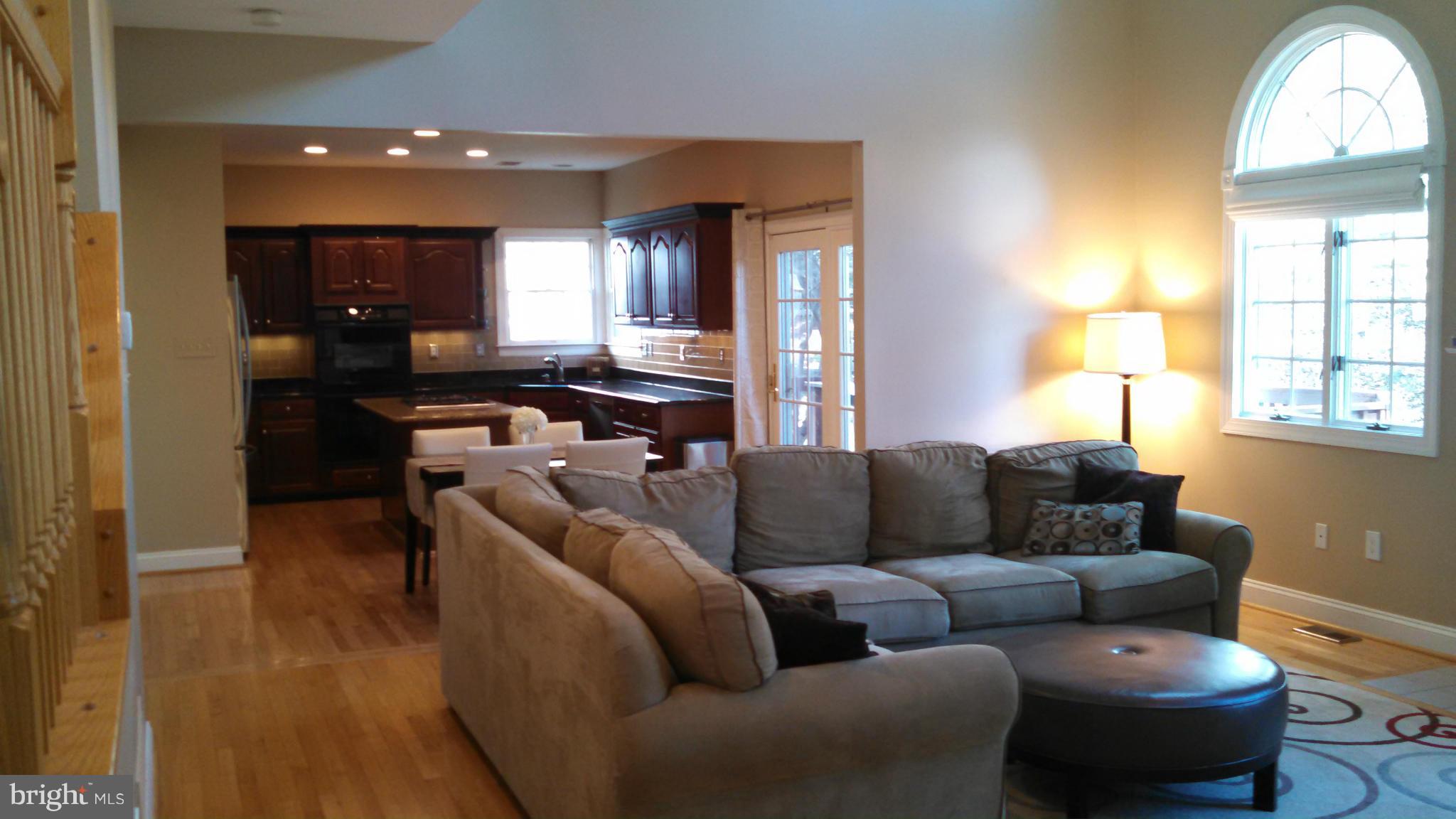 6433 Empty Song Road Columbia, MD 21044 - Photo 10 of 30 Family Room