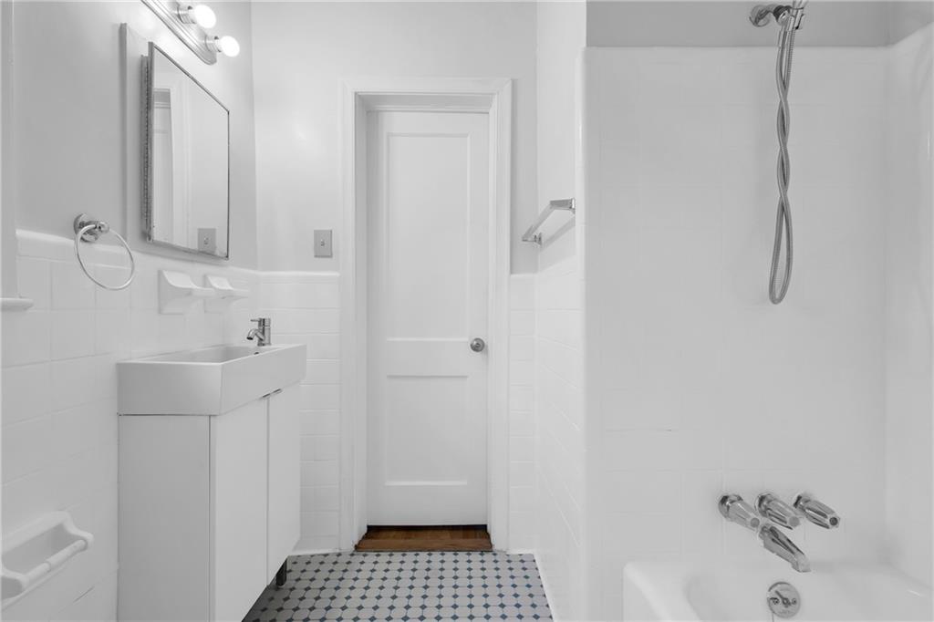 2880 Old Lost Mountain Road, Unit A Powder Springs, GA 30127 - Photo 10 of 23 a bathroom with a sink