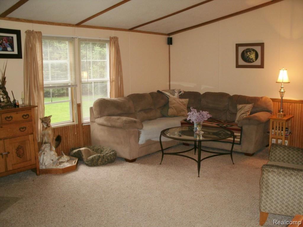 3395 North Mill Road Dryden, MI 48428 - Photo 13 of 20 GEDC0580.jpg