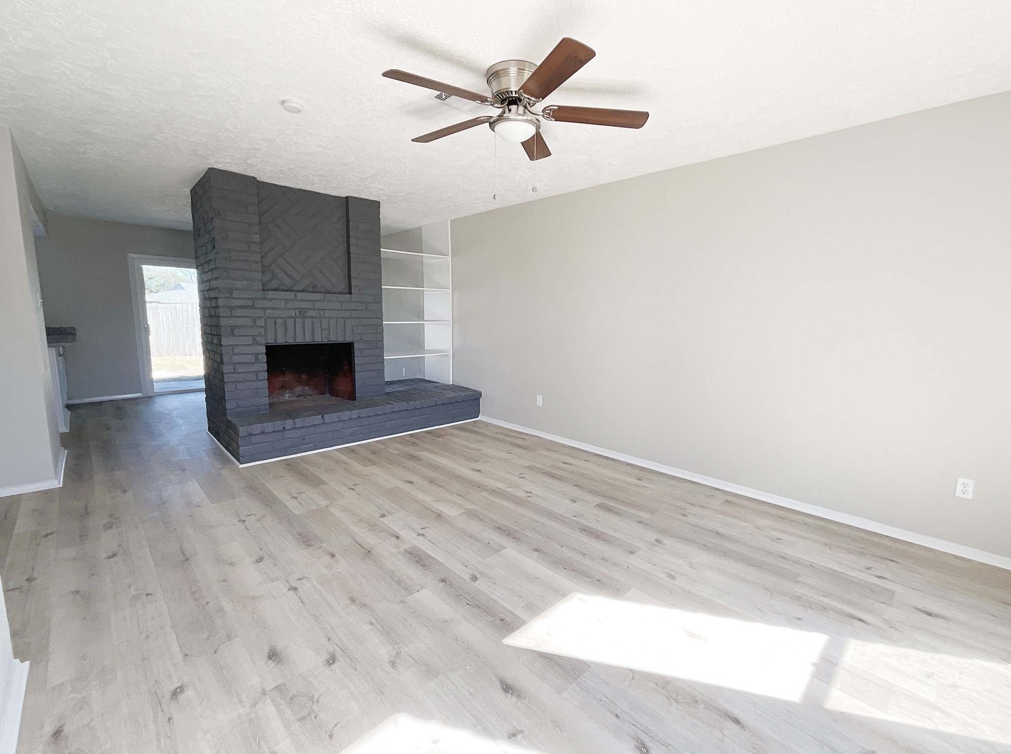 2130 Union Mill Road Houston, TX 77067 - Photo 6 of 28