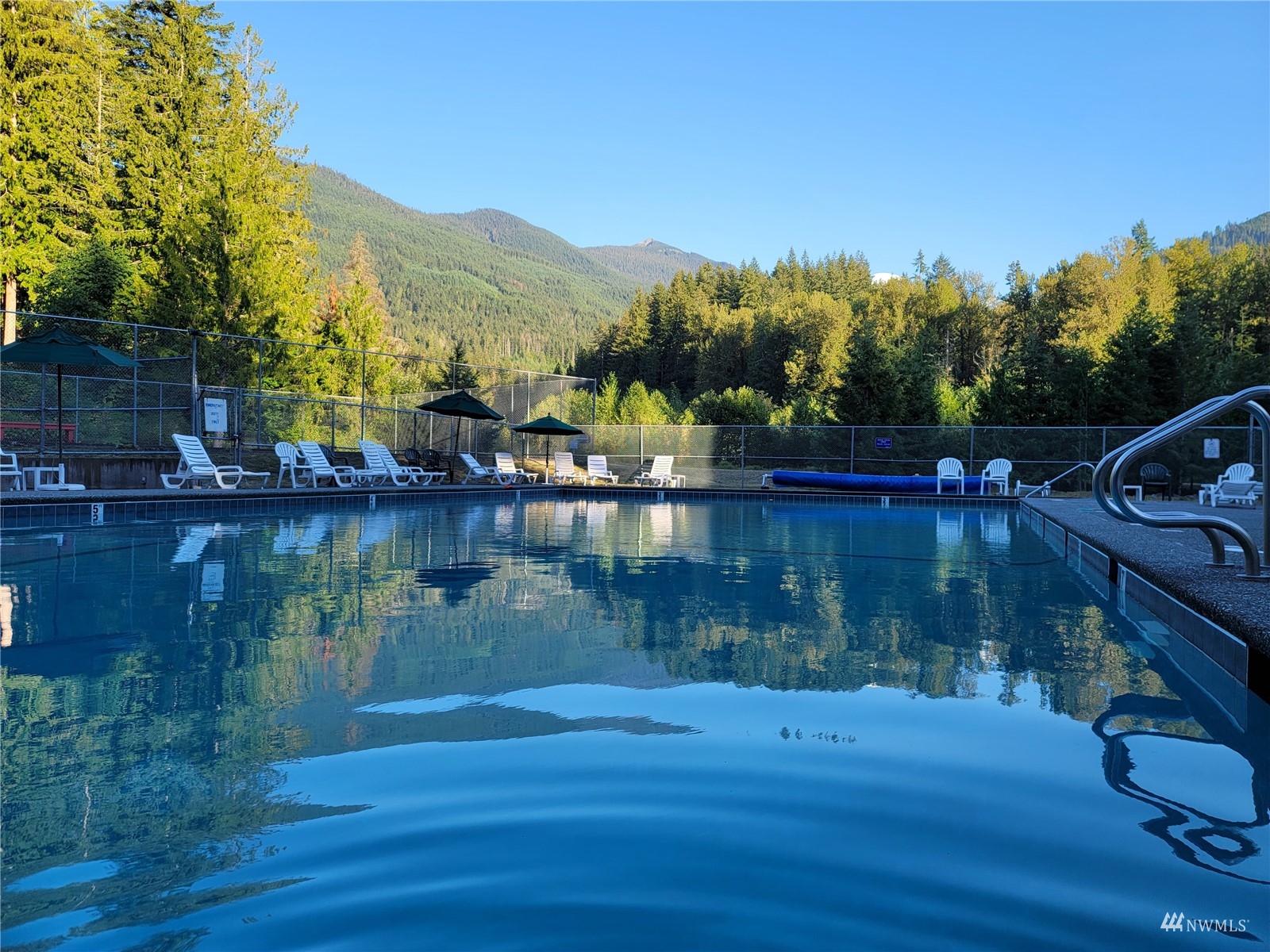 21005 Pinnacle Road Glacier, WA 98244 - Photo 33 of 40 Gallery Image 33