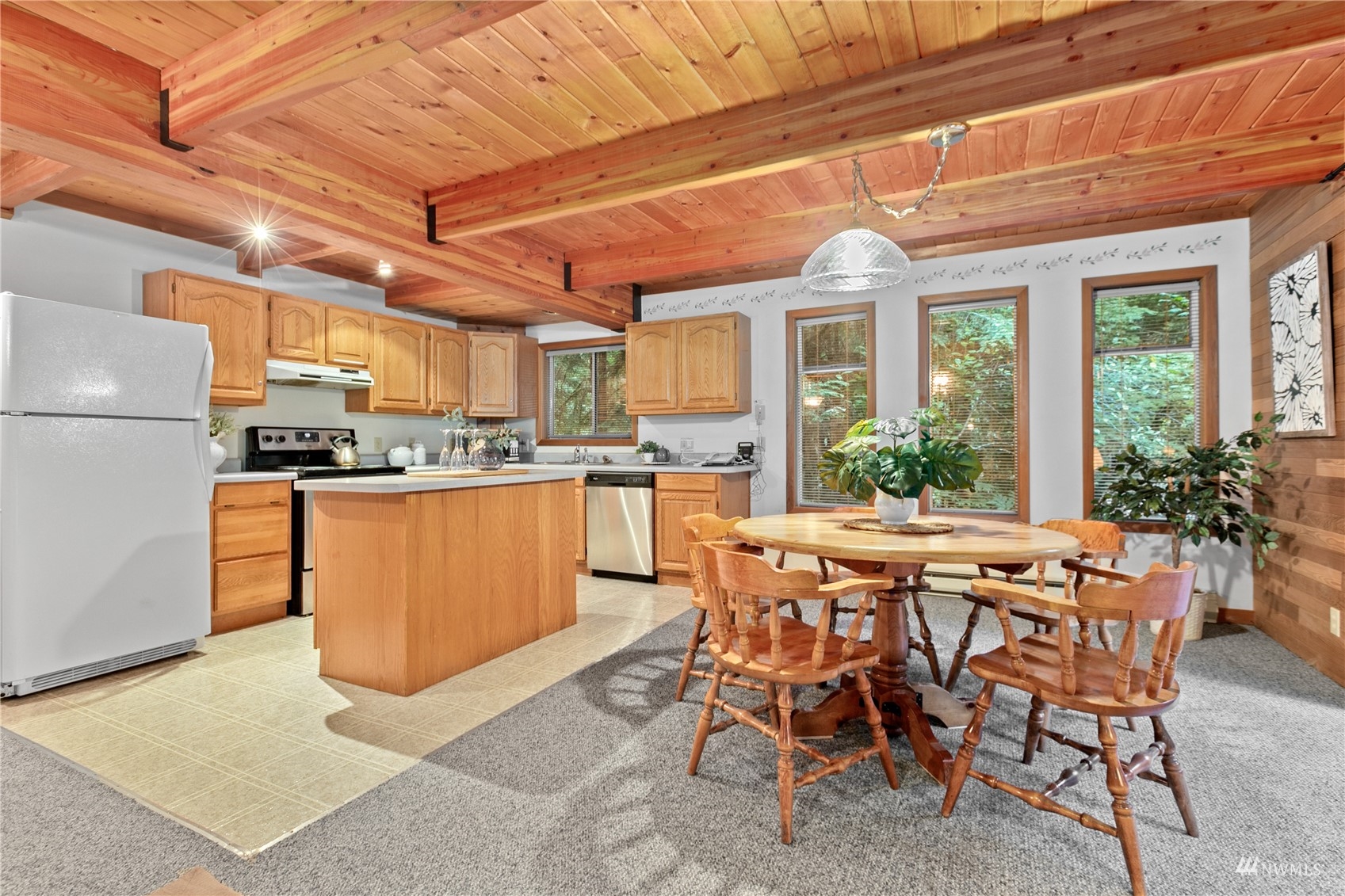 21005 Pinnacle Road Glacier, WA 98244 - Photo 8 of 40 Gallery Image 8