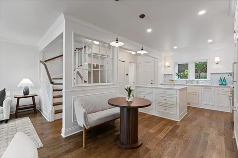 $1,199,000 | 1932 North Larrabee Street, Chicago, IL 60614