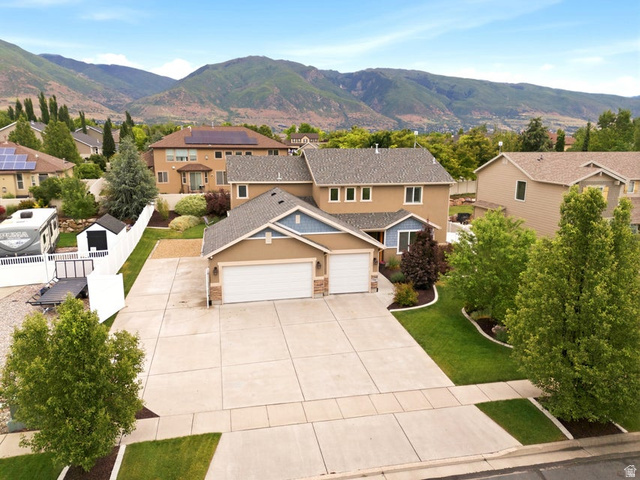 726 North Monarch Way Farmington, UT 84025 - Photo 1 of 35