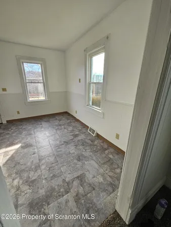 $1,500 | 1044 John Avenue, Scranton, PA 18510