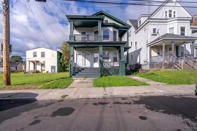 $1,800 | 244 Lincoln Avenue, Syracuse, NY 13204