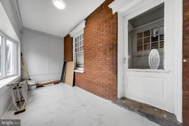 a view of a storage & utility room