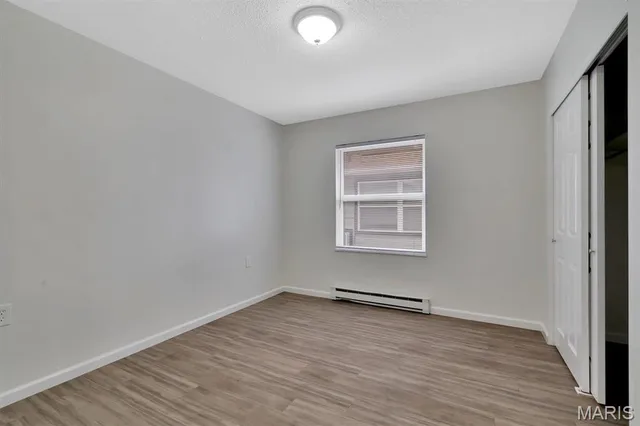 $800 | 119 North 1st Street, Clarksville, MO 63336