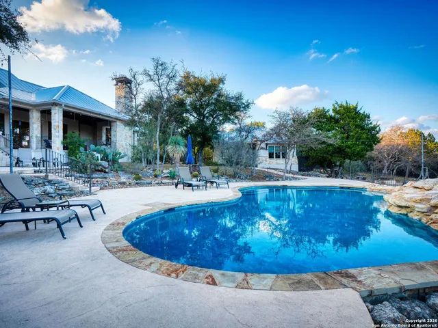$1,699,000 | 2939 Palomino Springs, Bandera, TX 78003