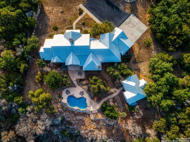 $1,699,000 | 2939 Palomino Springs, Bandera, TX 78003
