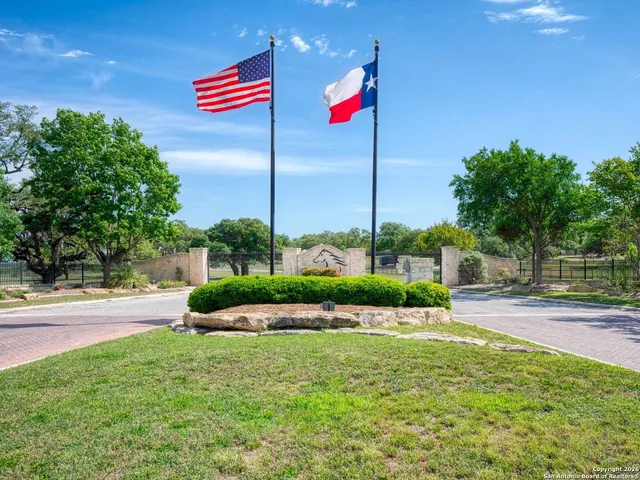 $1,699,000 | 2939 Palomino Springs, Bandera, TX 78003