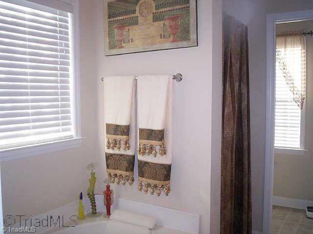118 Highland Road Mocksville, NC 27028 - Photo 9 of 9 Other. Nice garden tub and seperate shower in master bath