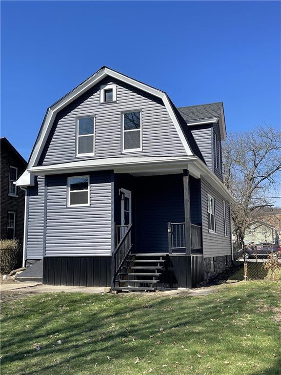 824 2nd Beaver Falls, PA 15010 - Photo 3 of 31