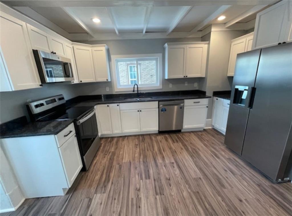 824 2nd Beaver Falls, PA 15010 - Photo 7 of 31