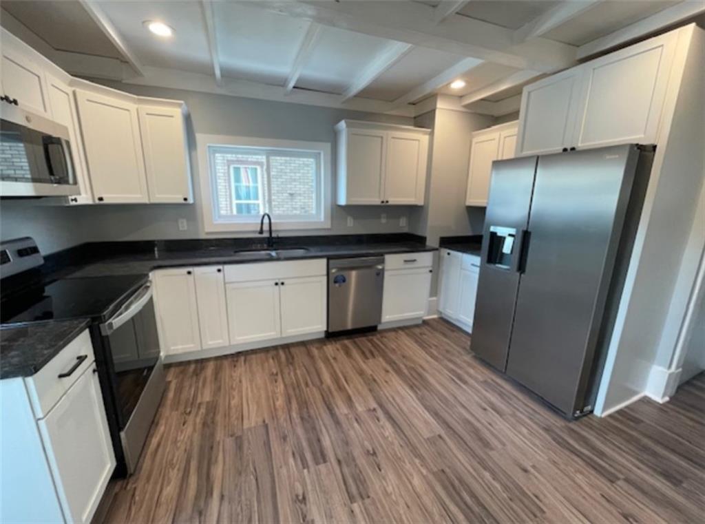 824 2nd Beaver Falls, PA 15010 - Photo 8 of 31