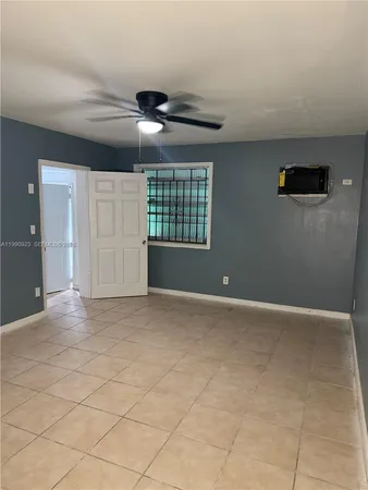 $1,700 | 1230 Northwest 180th Terrace, Unit 1, Miami Gardens, FL 33169