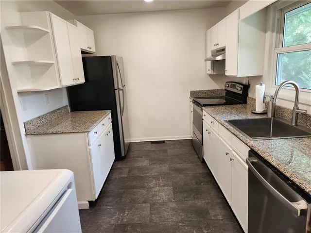 $2,000 | 2037 B Lively Ridge Road Northeast, Atlanta, GA 30329