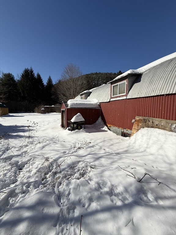 13 Maple Avenue Erving, MA 01344 - Photo 4 of 17