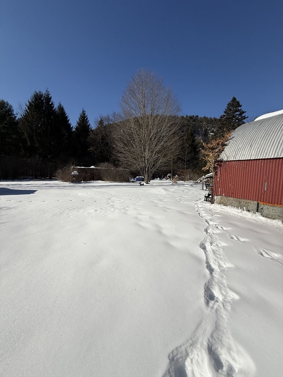 13 Maple Avenue Erving, MA 01344 - Photo 5 of 17