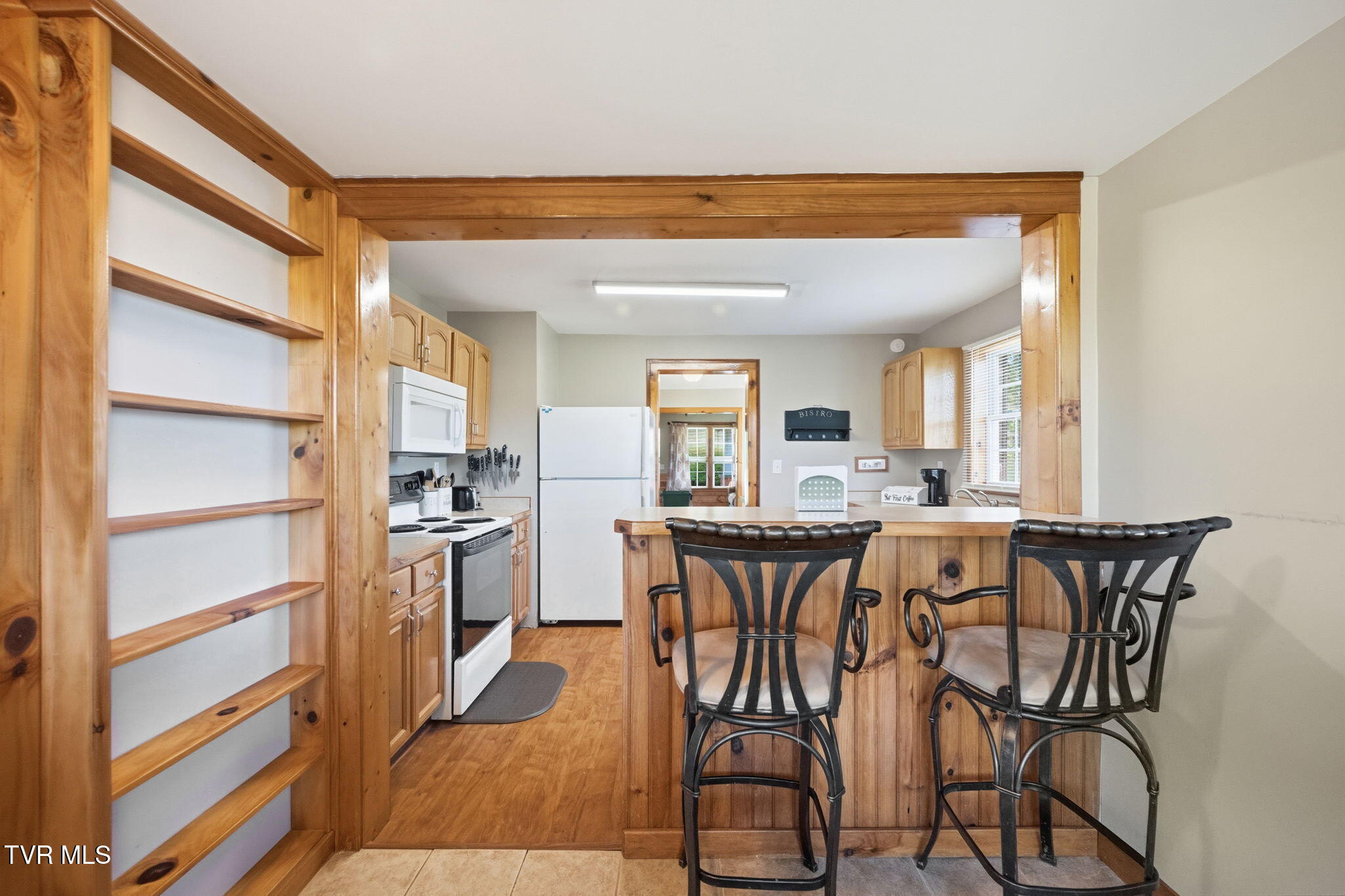 1458 Dry Hill Road Butler, TN 37640 - Photo 33 of 59 46-web-or-mls-EXT_1747