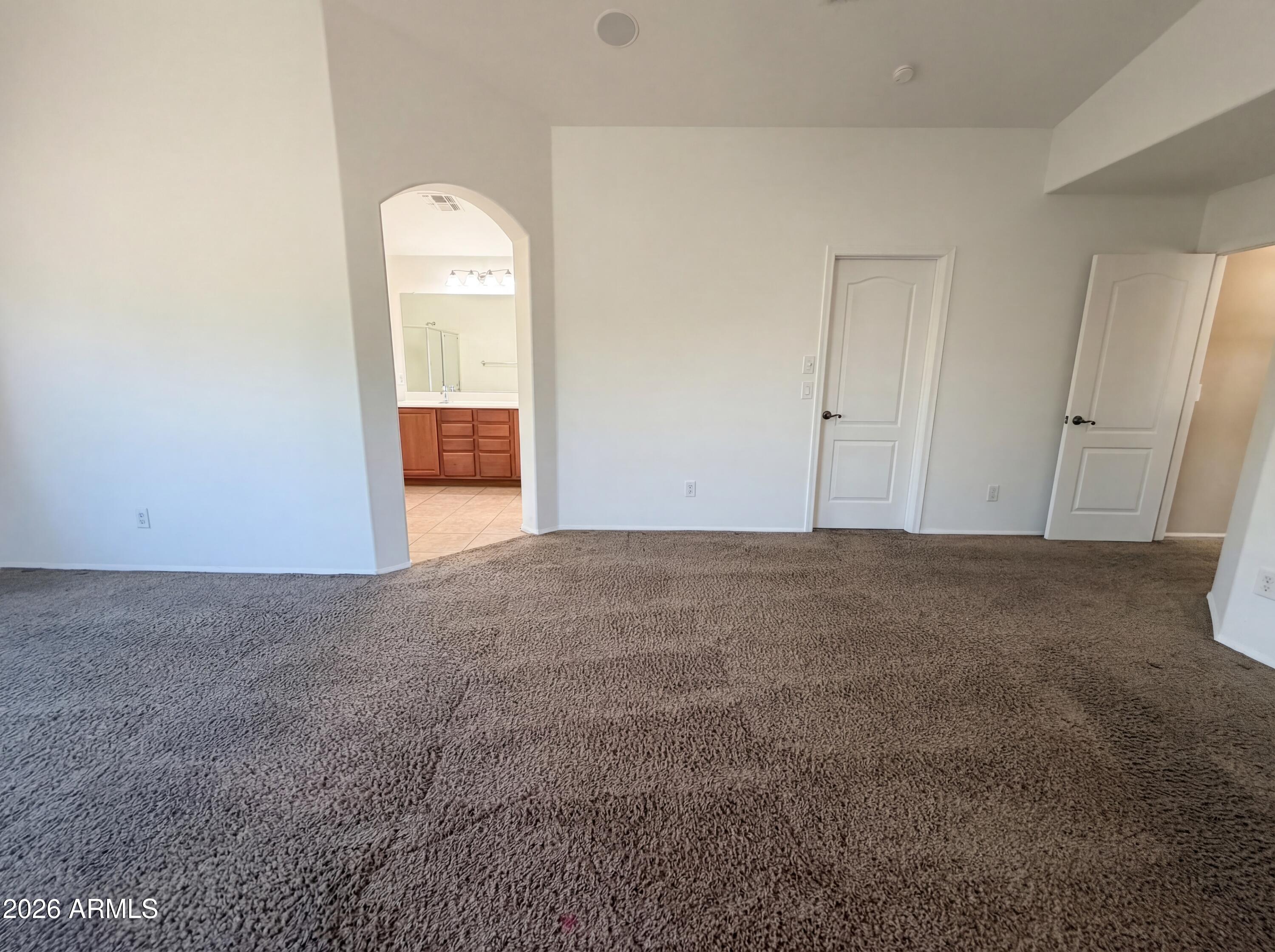 2634 East Ridge Creek Road Phoenix, AZ 85024 - Photo 35 of 39