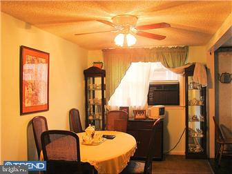 17 Branford Road Darby, PA 19023 - Photo 4 of 10 Dining Room