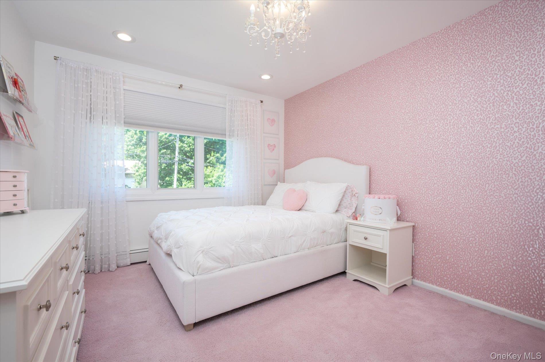 15 Pound Ridge Road Plainview, NY 11803 - Photo 19 of 38