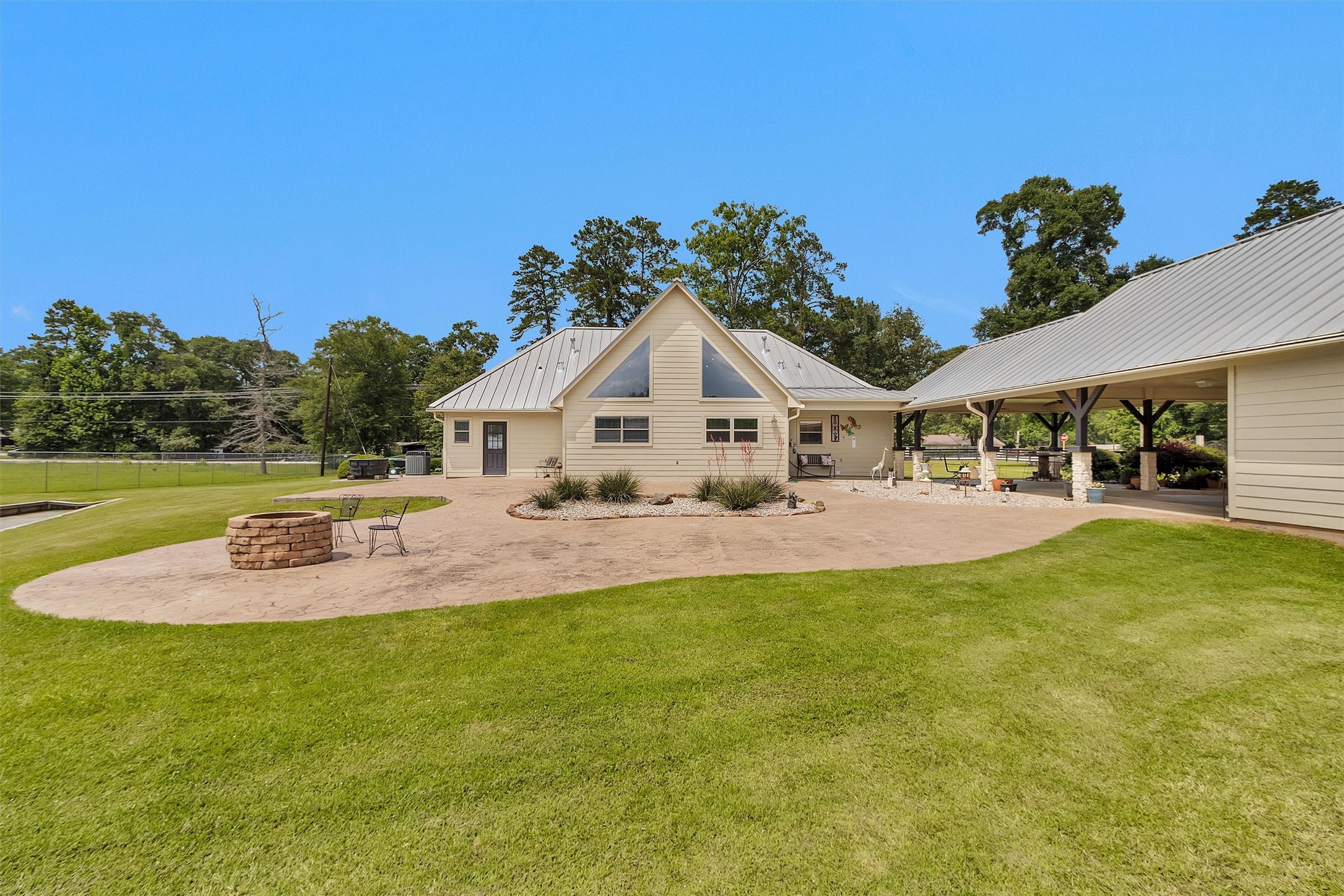 11426 Willis Waukegan Road Conroe, TX 77303 - Photo 30 of 44