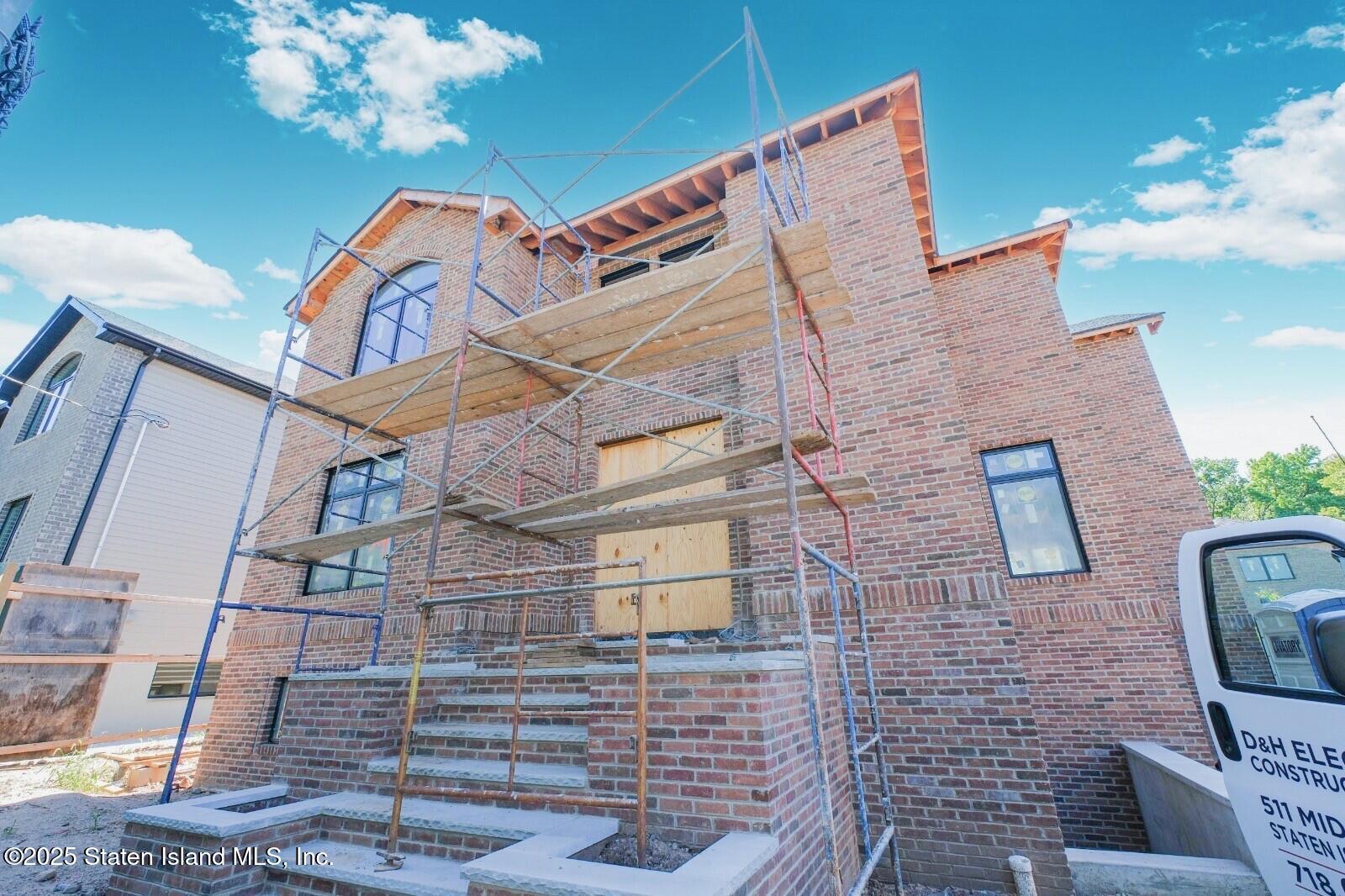 344 Poillon Avenue Staten Island, NY 10312 - Photo 1 of 3