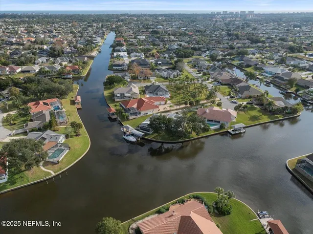 $730,000 | 13 Chadwick Court, Palm Coast, FL 32137