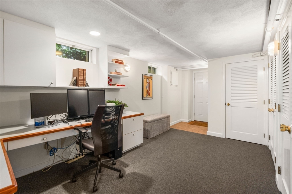 78 Waban Hill Road North Newton, MA 02467 - Photo 23 of 33