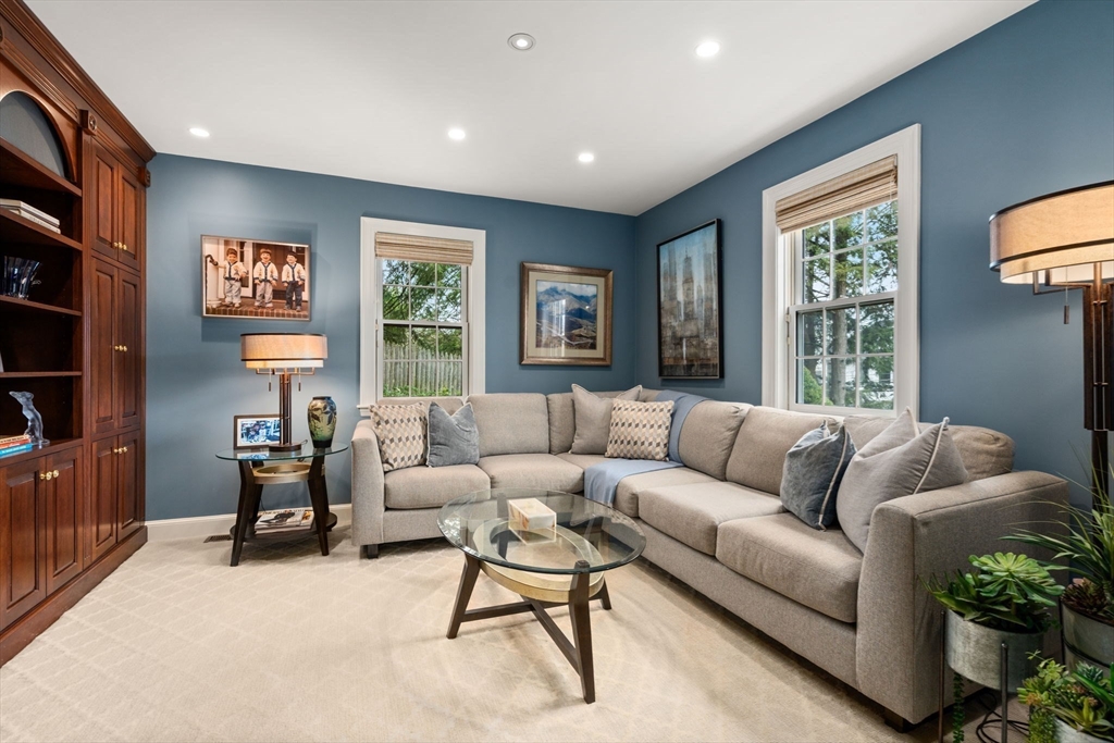 78 Waban Hill Road North Newton, MA 02467 - Photo 3 of 33