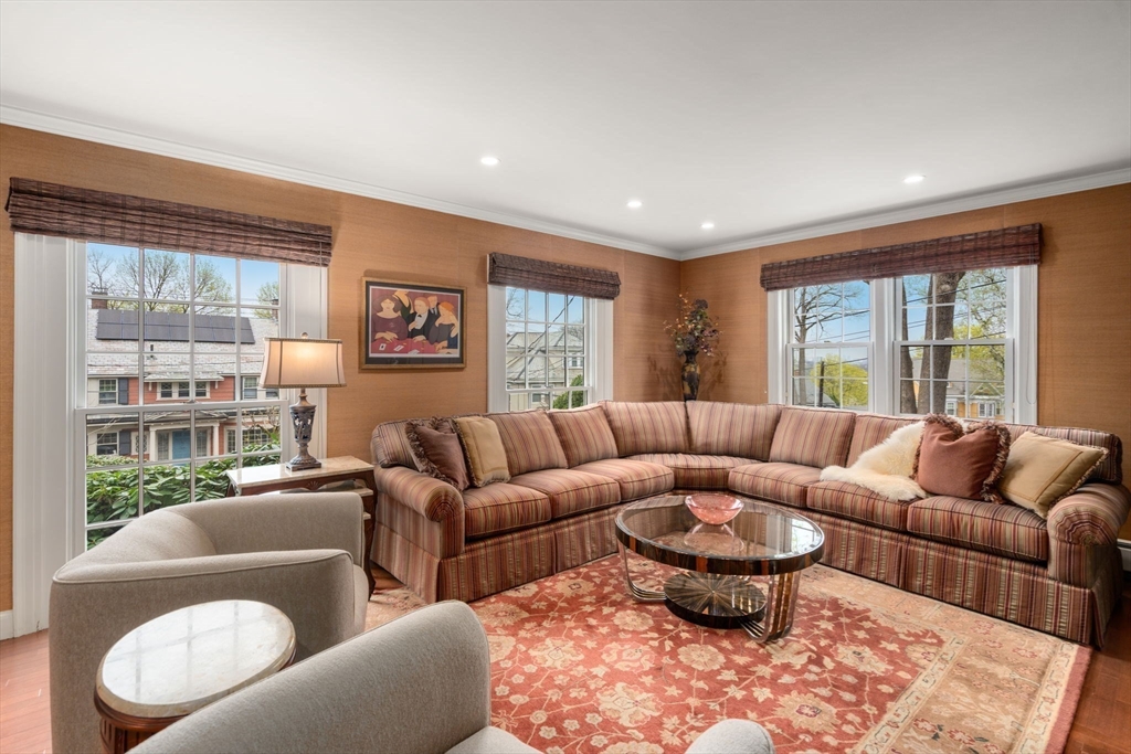 78 Waban Hill Road North Newton, MA 02467 - Photo 4 of 33