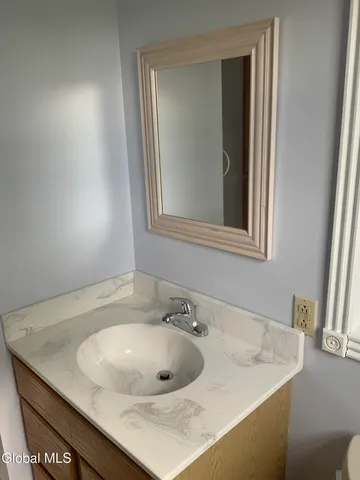 $17,400 | 160 Jackson Street, Unit 2, Saratoga Springs, NY 12866