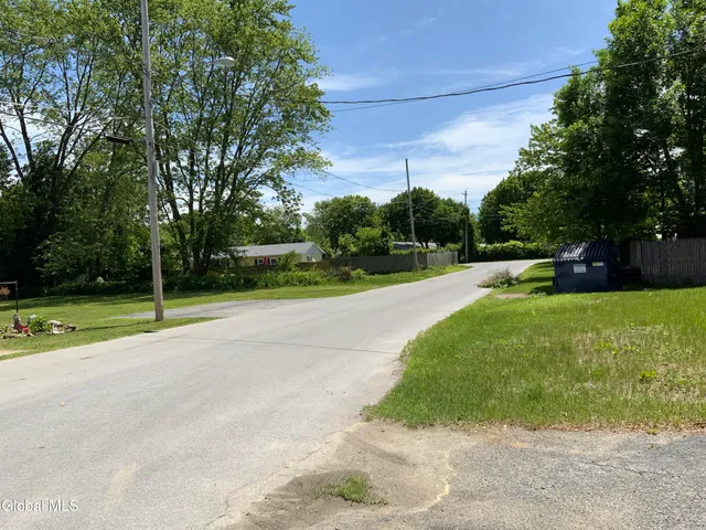 $17,400 | 160 Jackson Street, Unit 2, Saratoga Springs, NY 12866