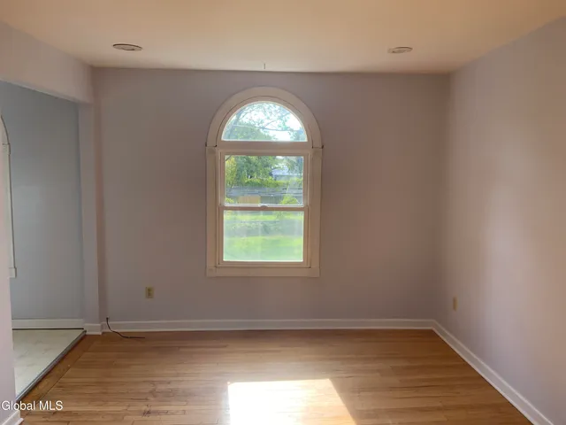 $17,400 | 160 Jackson Street, Unit 2, Saratoga Springs, NY 12866