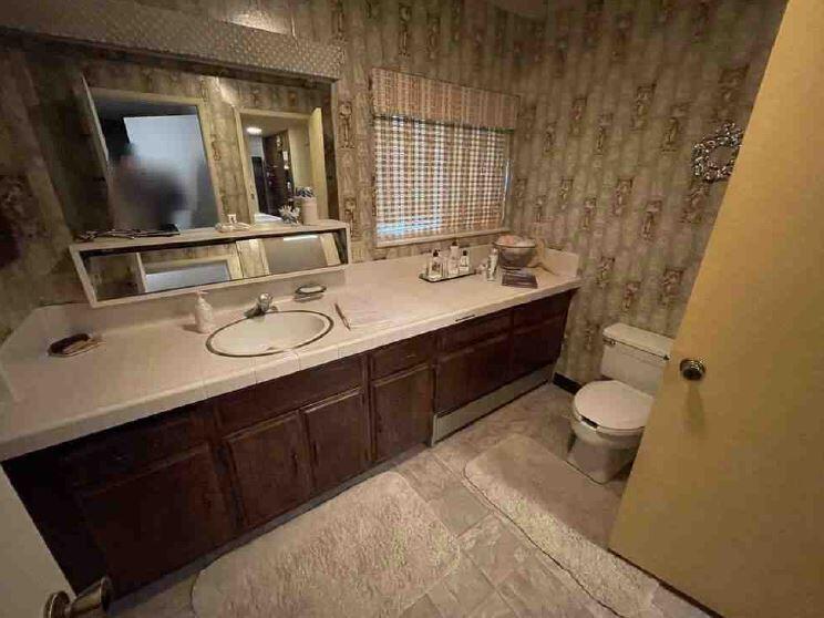 312 Redwood Road Whitethorn, CA 95589 - Photo 28 of 41