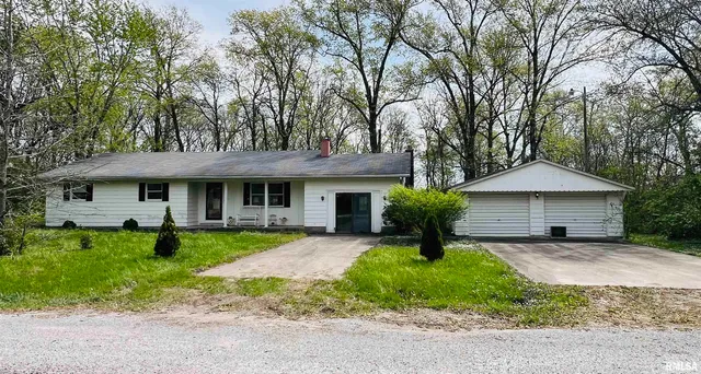 $80,000 | 13162 North Dayton Lane, Woodlawn, IL 62898