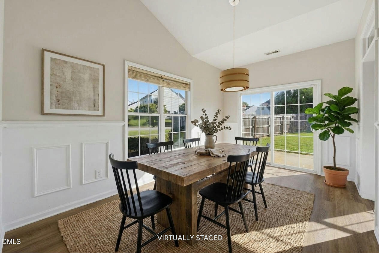 Dining room (2) Virtually Staged