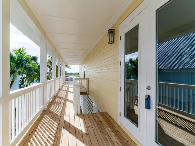 $1,349,000 | 542 Coconut Avenue, Goodland, FL 34140