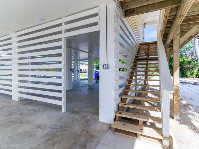 $1,349,000 | 542 Coconut Avenue, Goodland, FL 34140