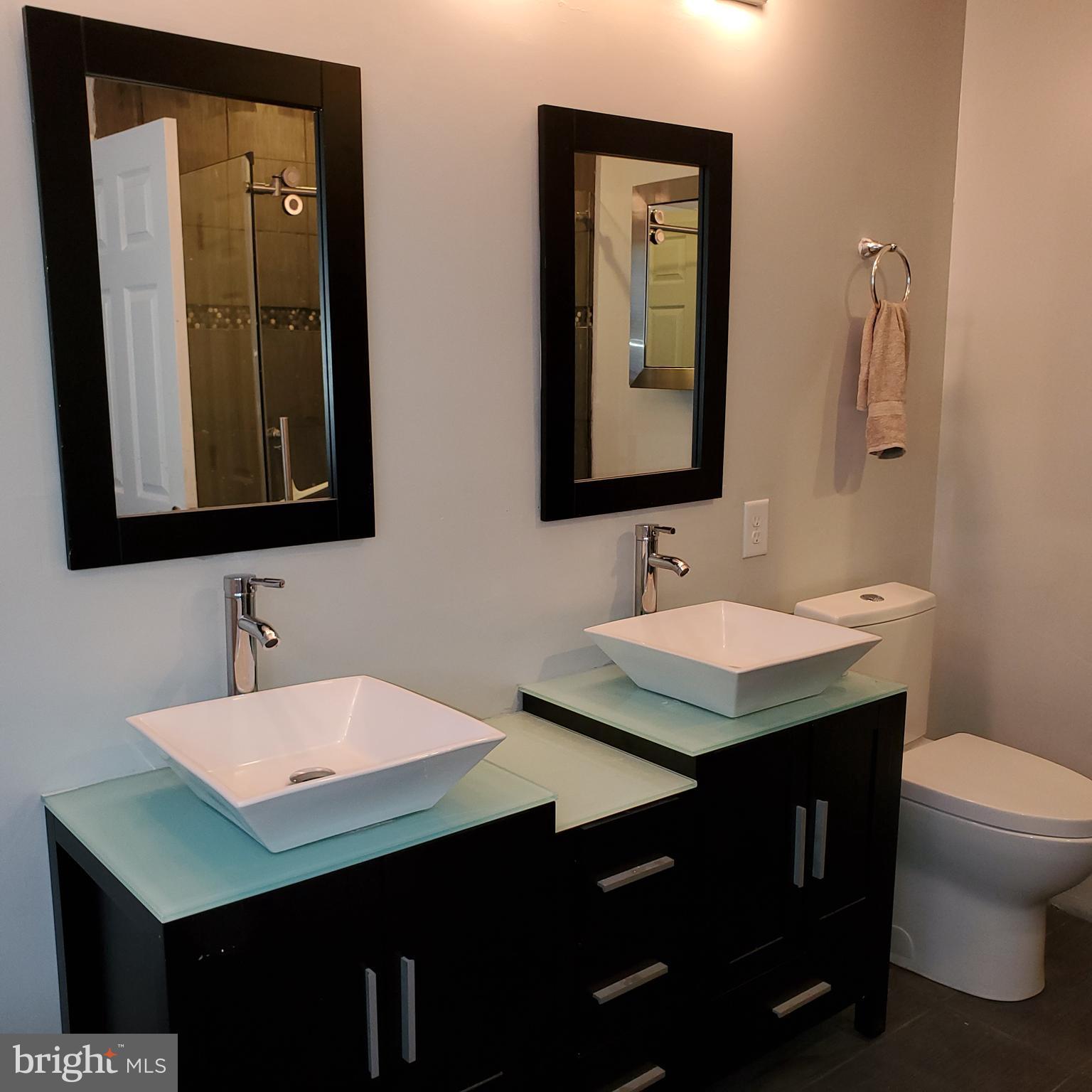9627 Mendoza Road Randallstown, MD 21133 - Photo 22 of 42 Dual Vanities!