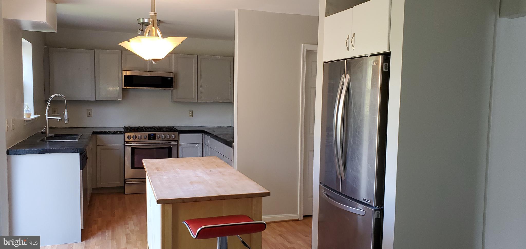 9627 Mendoza Road Randallstown, MD 21133 - Photo 10 of 42 Gallery Image 10