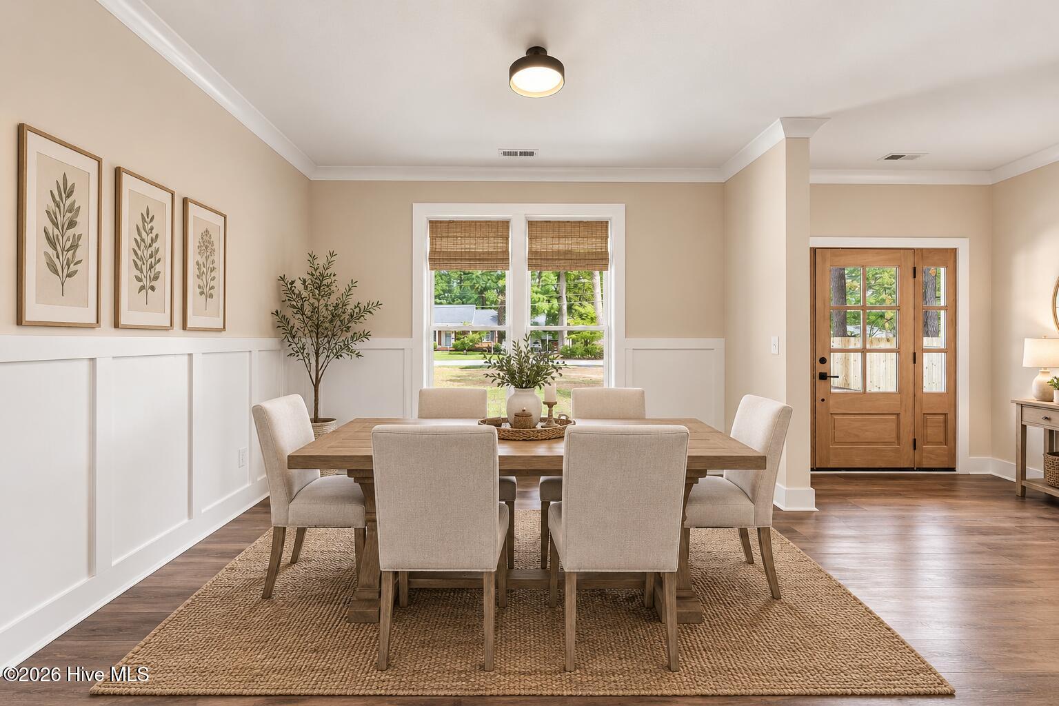 6818 River Road Washington, NC 27889 - Photo 4 of 60 Furniture staged with AI