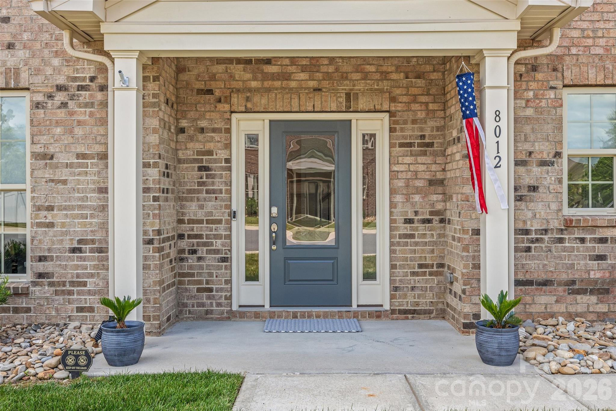 8012 Lantern Way Fort Mill, SC 29707 - Photo 2 of 33