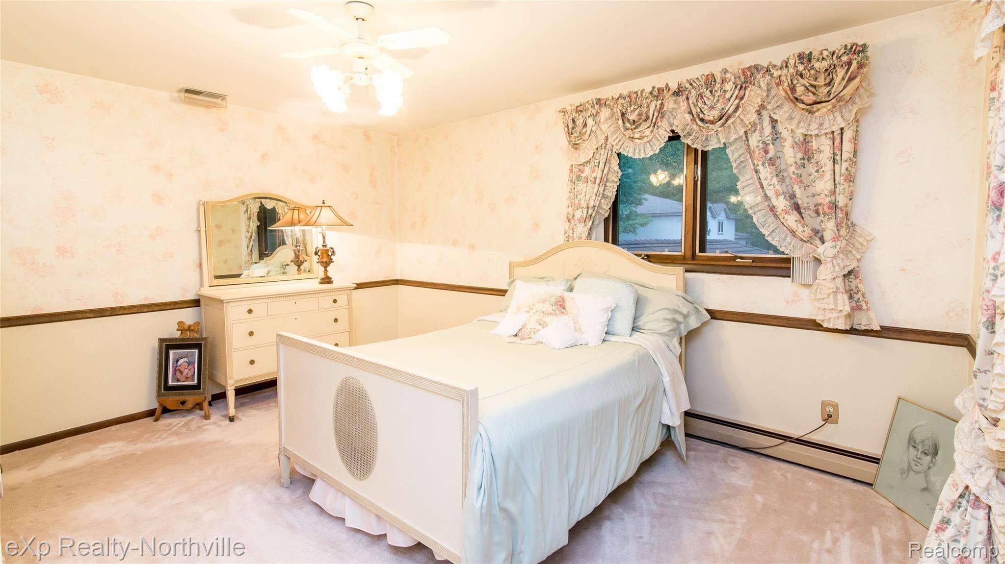 22265 Currie Road Northville, MI 48167 - Photo 51 of 86 050_62.jpg