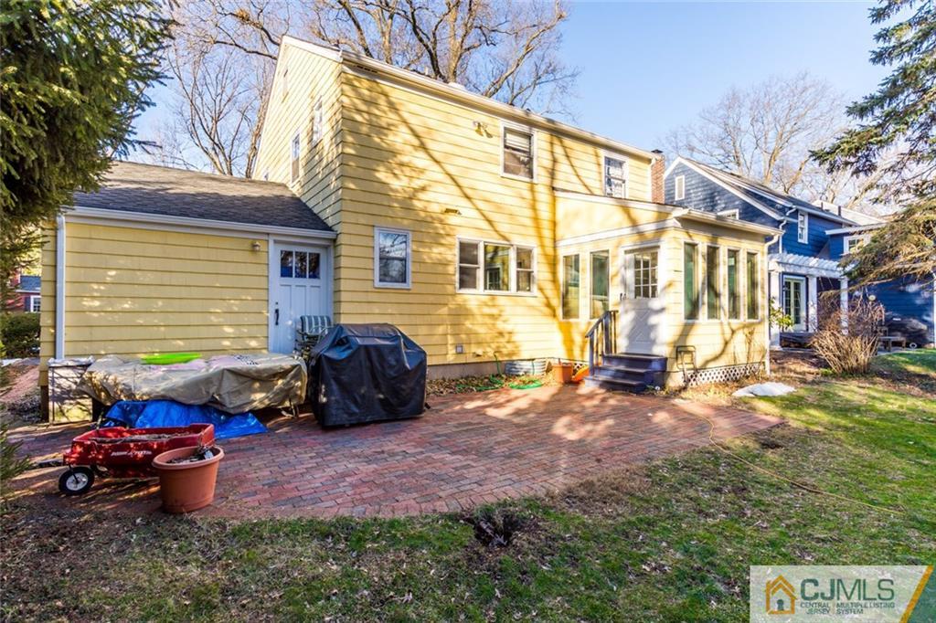 24 Oak Hills Road Edison, NJ 08820 - Photo 21 of 25 Gallery Image 21