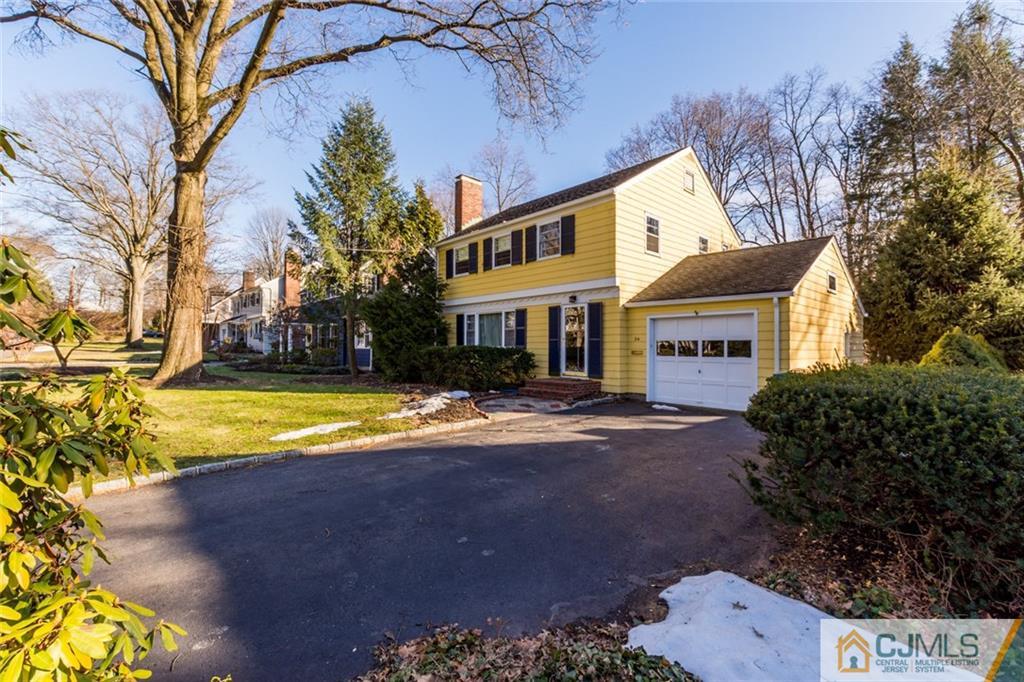 24 Oak Hills Road Edison, NJ 08820 - Photo 4 of 25 Gallery Image 4