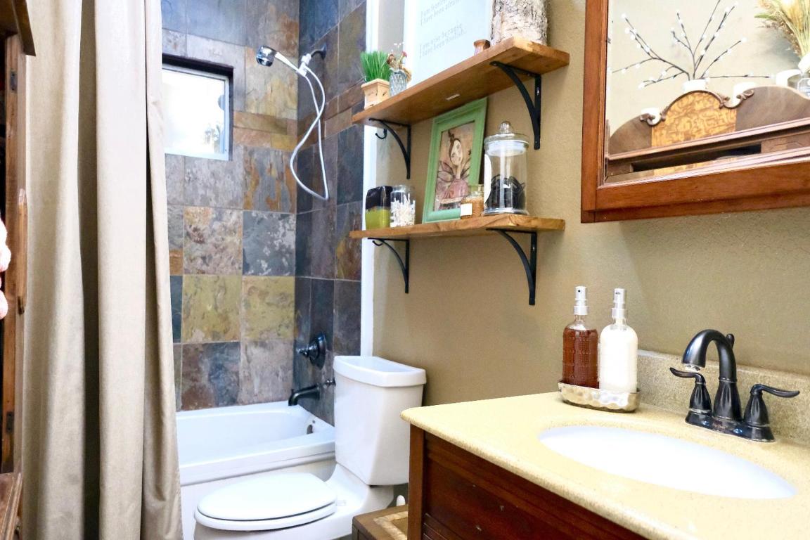 12932 Nutty Brown Road Austin, TX 78737 - Photo 27 of 40 Ranch house bath