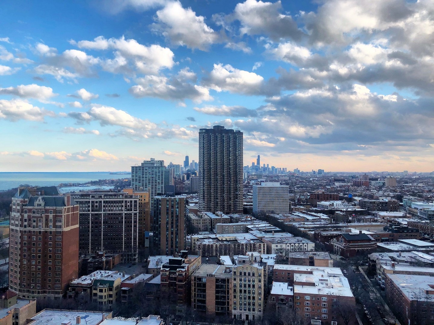 655 West Irving Park Road, Unit 2713 Chicago, IL 60613 - Photo 2 of 26 a view of a city